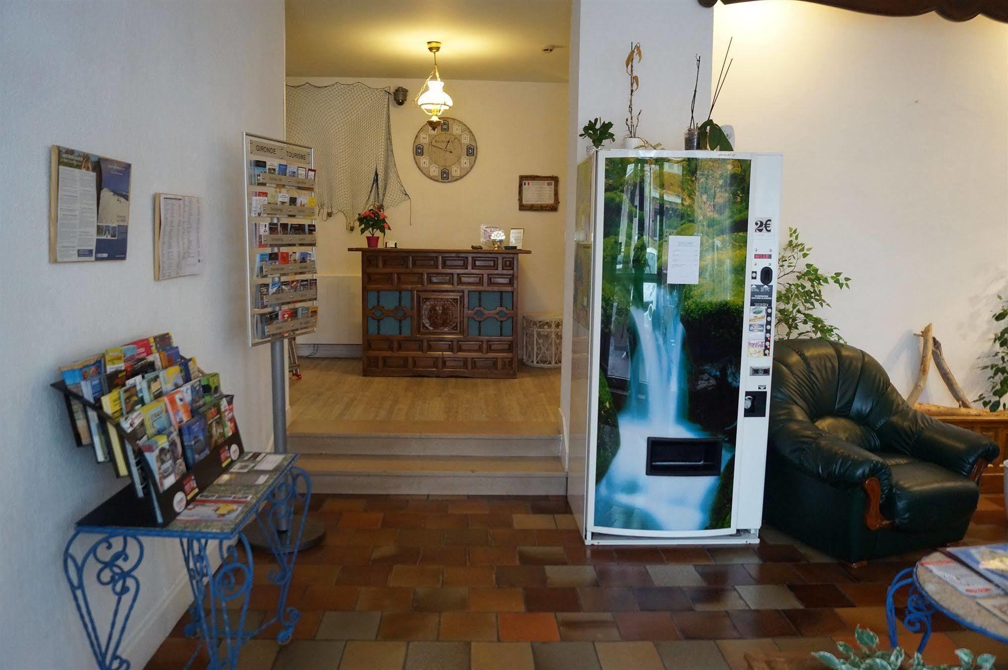 Le Novel Hotel 2*